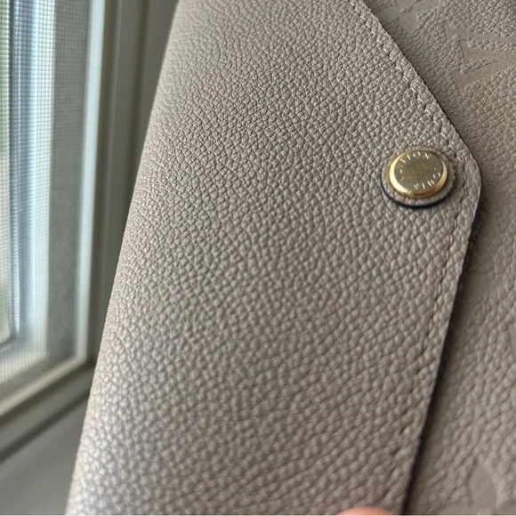 Louis Vuitton Empreinte Sarah Wallet (Color: Turtledove)